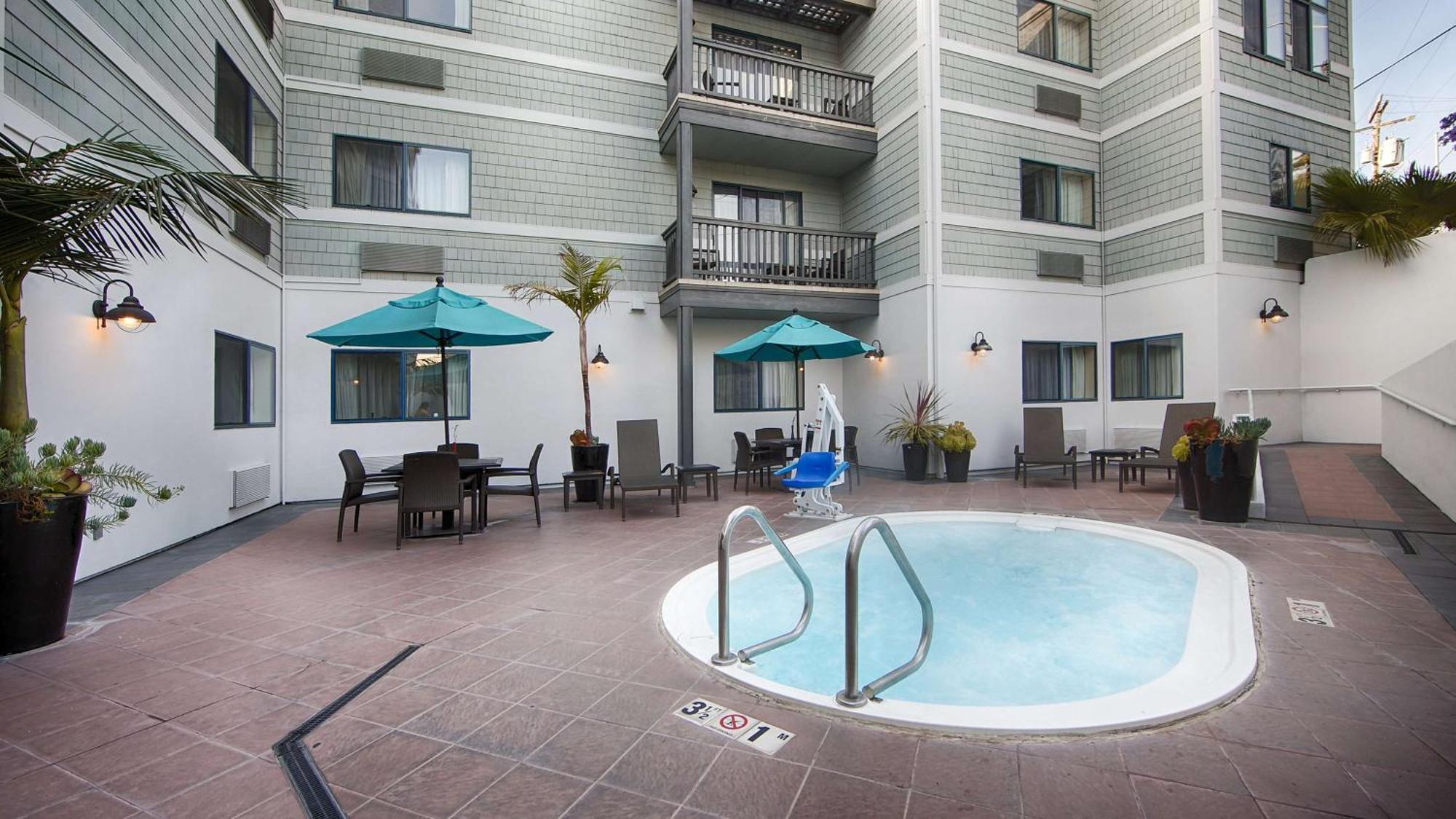 Best Western Plus All Suites Inn Santa Cruz Esterno foto