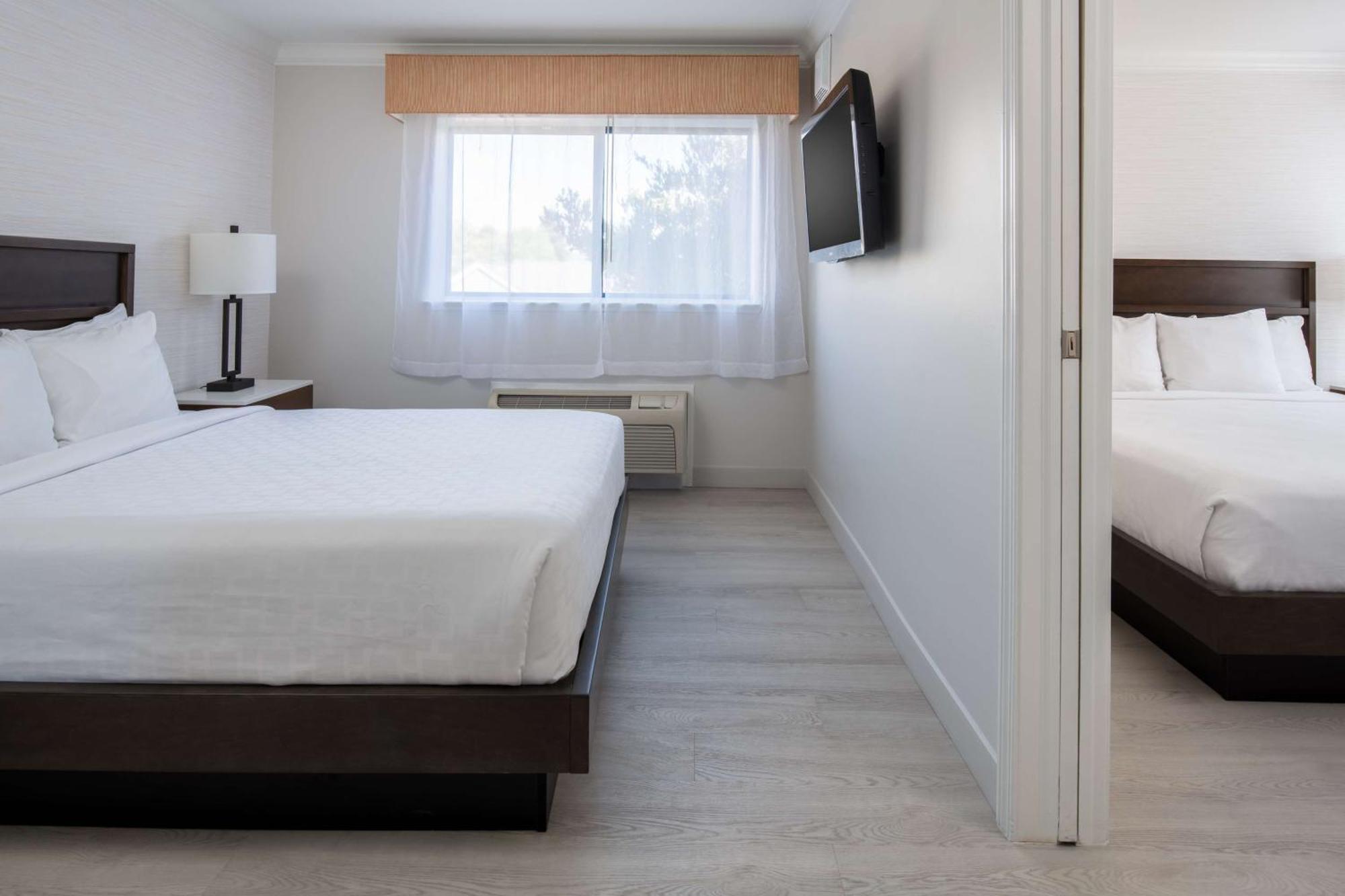Best Western Plus All Suites Inn Santa Cruz Esterno foto