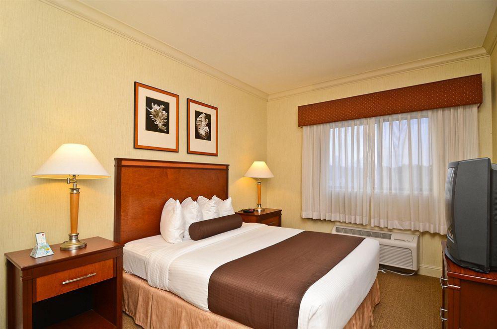 Best Western Plus All Suites Inn Santa Cruz Camera foto